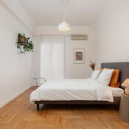 Peaceful Apartment In Neapoli, Exarcheia Атина Екстериор снимка