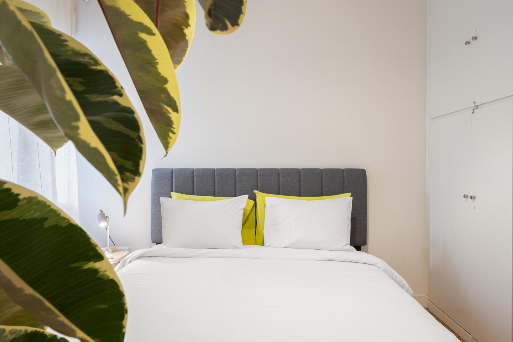 Peaceful Apartment In Neapoli, Exarcheia Атина Екстериор снимка